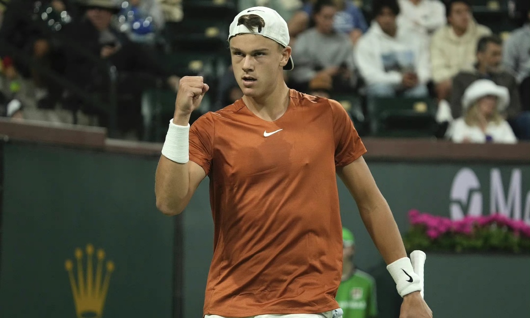 年轻中卫卡 年轻中卫卡