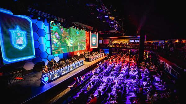 多种因素交 多种因素交